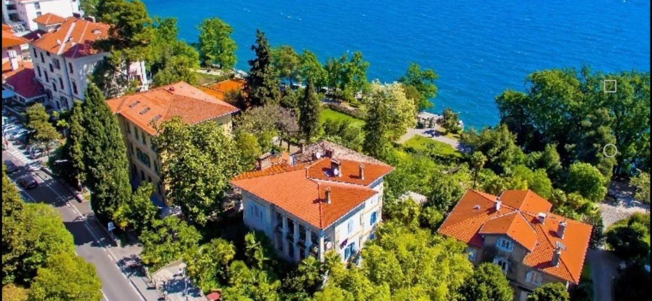 Studio Apartman Villa Gianna Ловран Екстер'єр фото